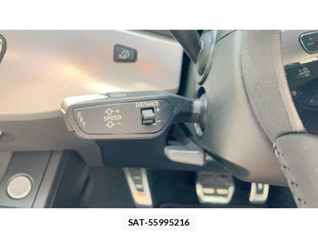 Audi A4 2019-08 8157975-26