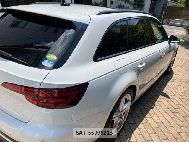 Audi A4 2019-08 8157975-5