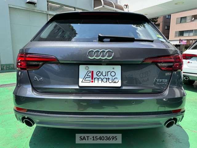 Audi A4 2018-02 8206371-6