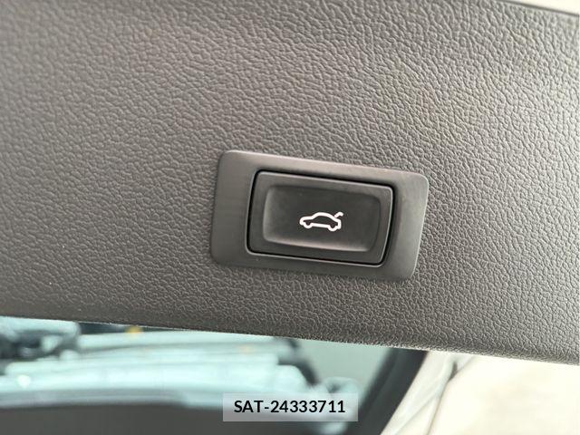 Audi A4 2014-12 8228936-9