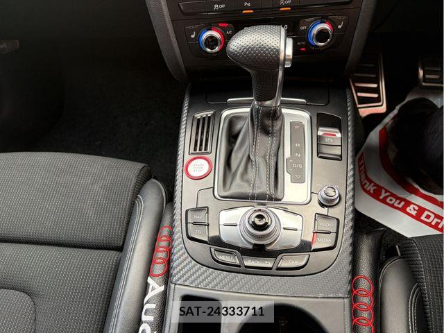 Audi A4 2014-12 8228936-19