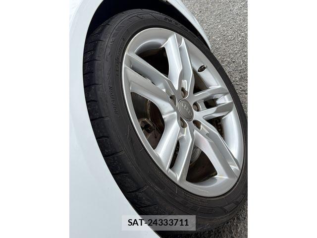 Audi A4 2014-12 8228936-7