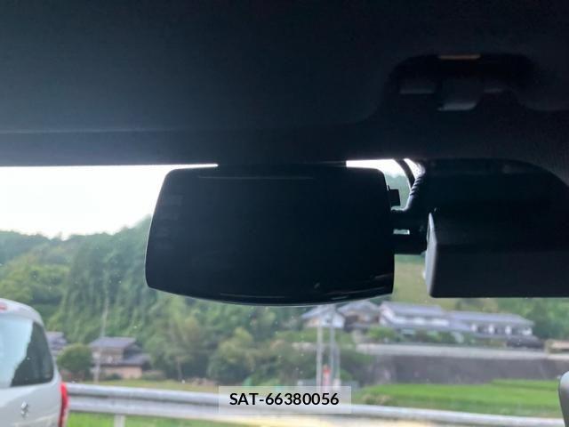 Audi A4 2017-08 8313131-16