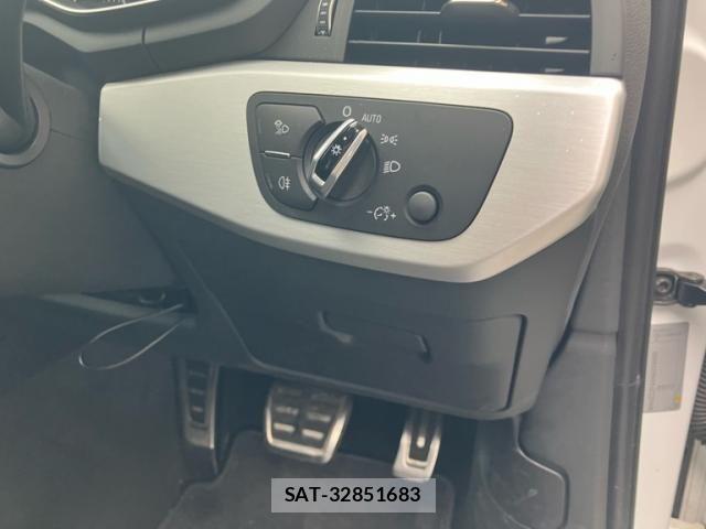 Audi A4 2016-12 8313130-11