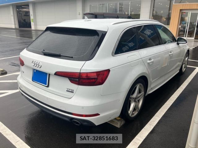 Audi A4 2016-12 8313130-2