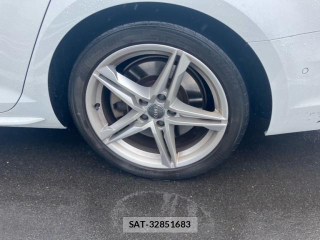 Audi A4 2016-12 8313130-6