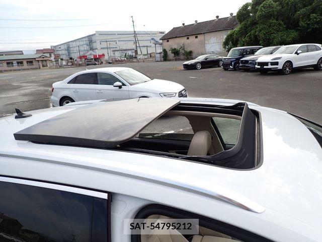 Audi A4 2021-06 8313126-22