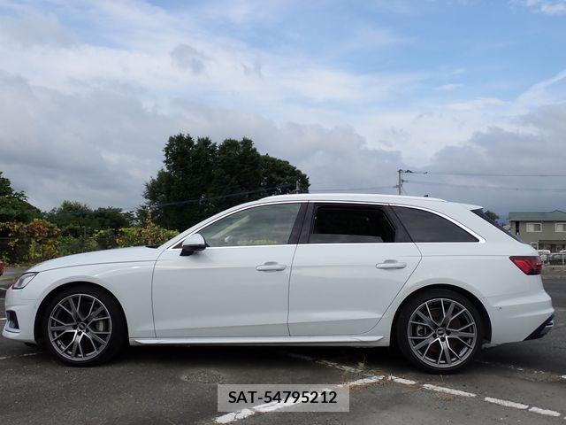 Audi A4 2021-06 8313126-6