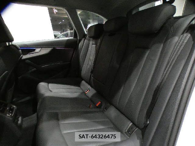 Audi A4 2022-05 8313128-4