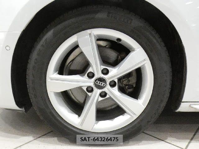 Audi A4 2022-05 8313128-8