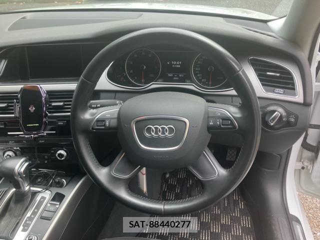 Audi A4 2012-09 8313132-17