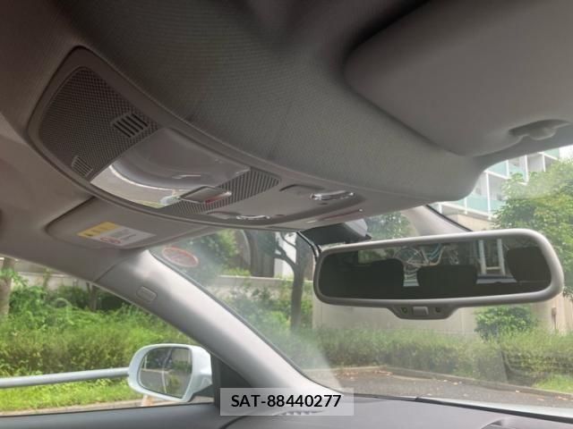 Audi A4 2012-09 8313132-24