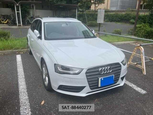 Audi A4 2012-09 8313132-2