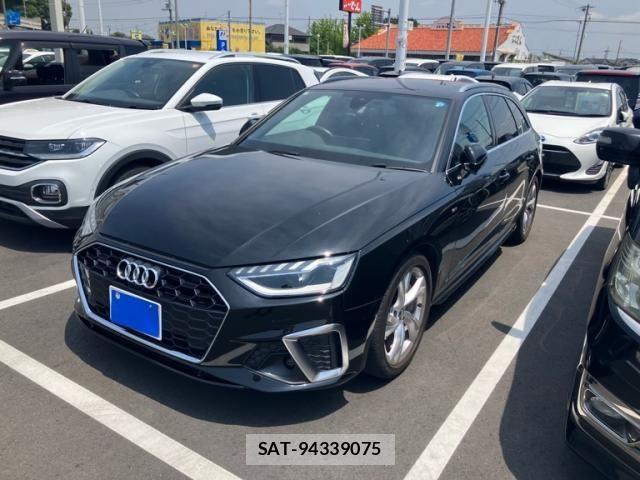 Audi A4 2021-07 8313127-1