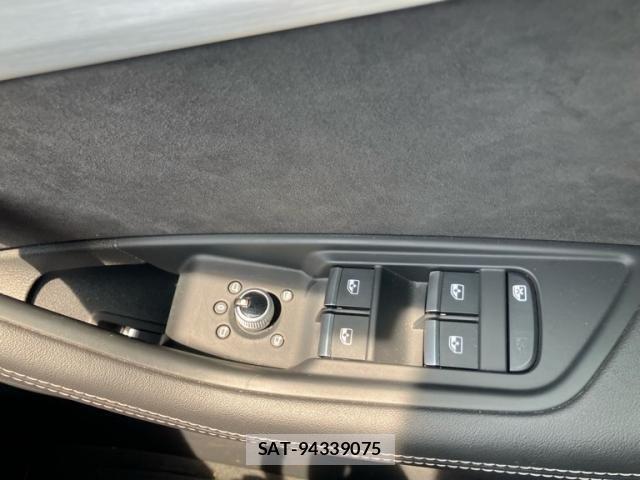 Audi A4 2021-07 8313127-19