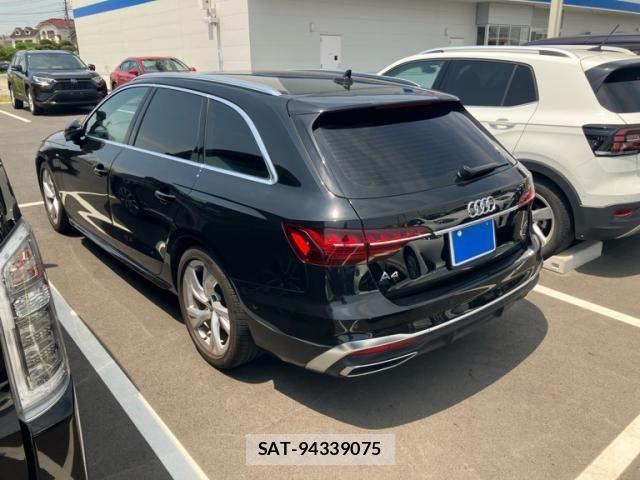 Audi A4 2021-07 8313127-2