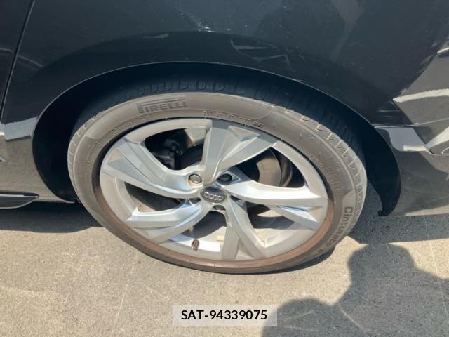 Audi A4 2021-07 8313127-6