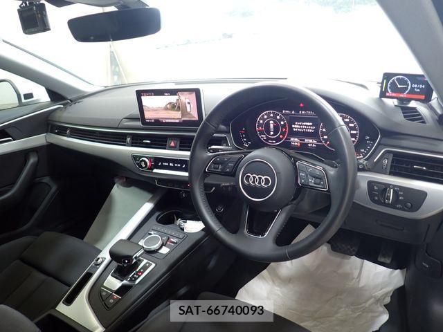 Audi A4 2020-02 8334901-1