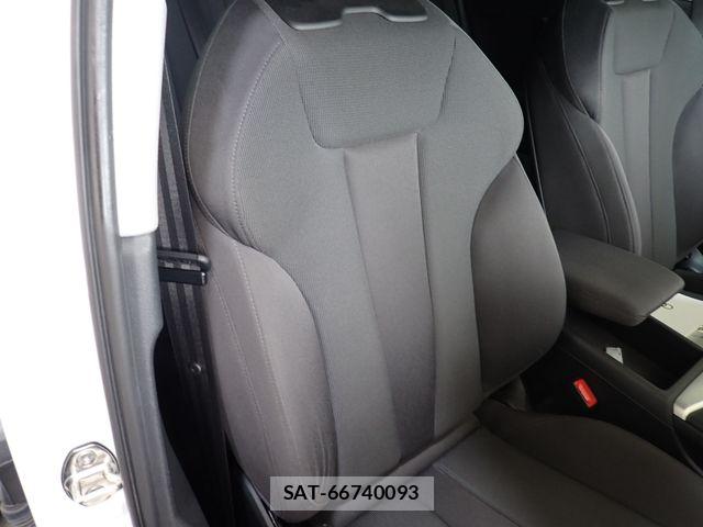 Audi A4 2020-02 8334901-21