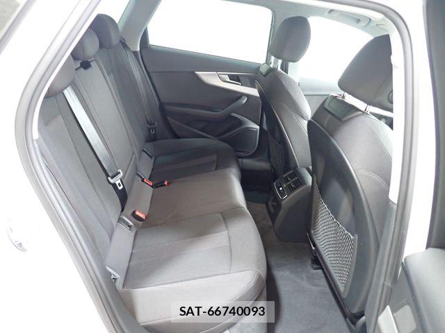 Audi A4 2020-02 8334901-22