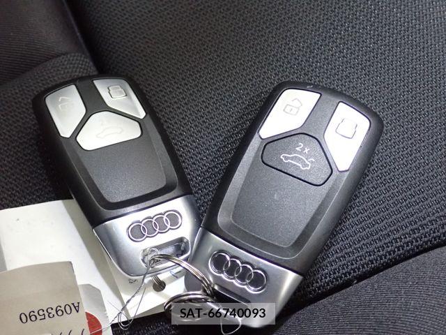 Audi A4 2020-02 8334901-28