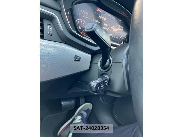 Audi A4 2018-12 8334907-20