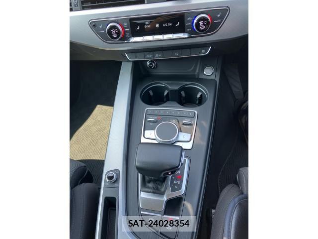 Audi A4 2018-12 8334907-23