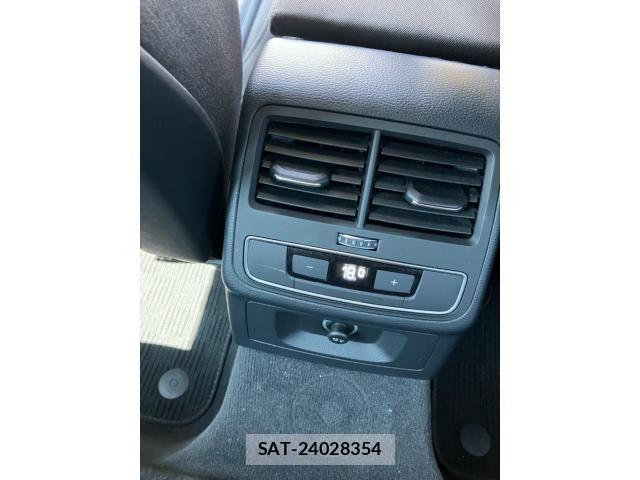 Audi A4 2018-12 8334907-26
