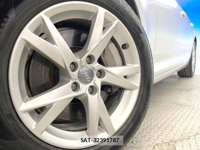 Audi A4 2018-10 8334906-10