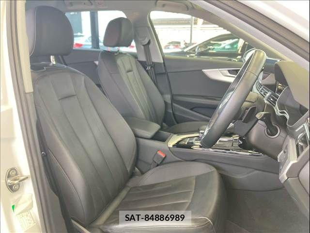 Audi A4 2022-06 8334903-10
