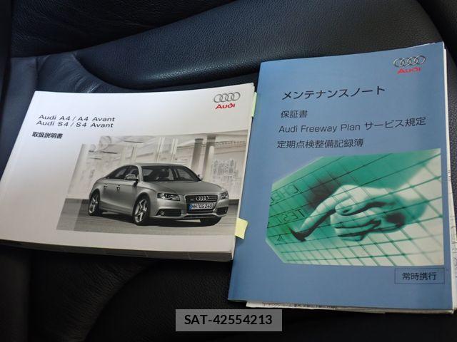 Audi A4 2009-11 8334899-27