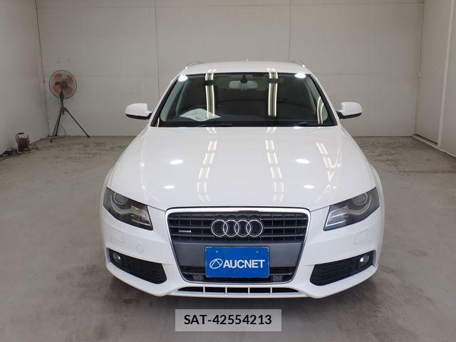Audi A4 2009-11 8334899-4
