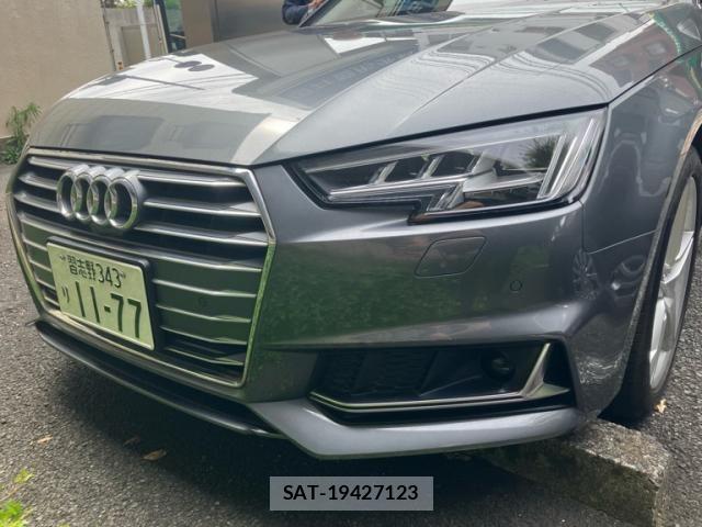 Audi A4 2019-08 8334905-1