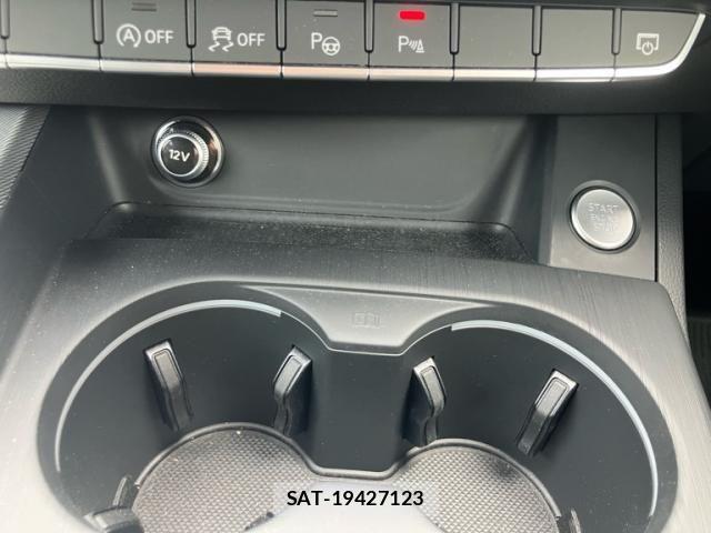 Audi A4 2019-08 8334905-26