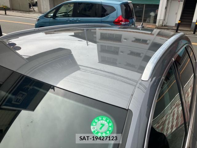Audi A4 2019-08 8334905-7