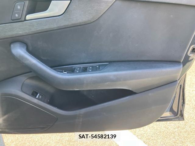 Audi A4 2018-10 8353931-7