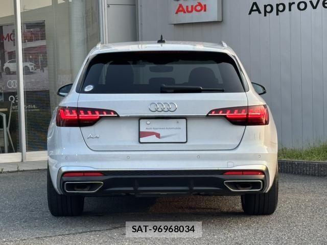 Audi A4 2024-09 8353930-13
