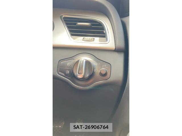 Audi A4 2016-01 8364811-12