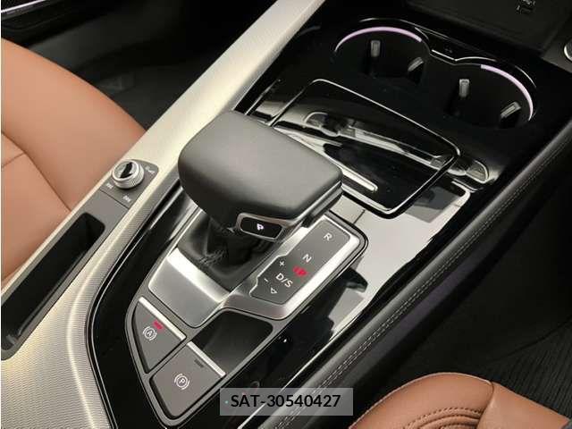 Audi A4 2024-08 8364807-15