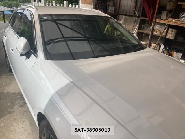 Audi A4 2016-07 8364810-0