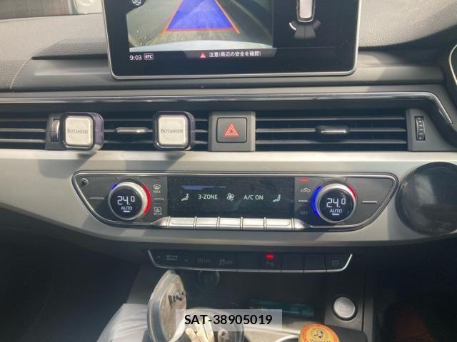 Audi A4 2016-07 8364810-24