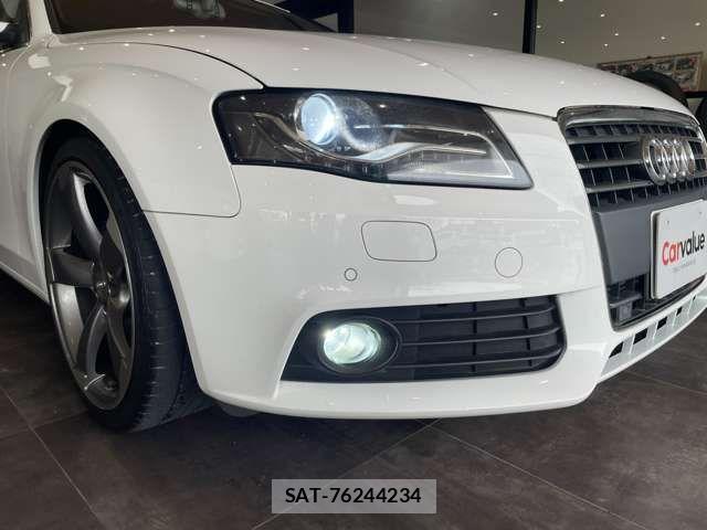 Audi A4 2011-11 8371447-7