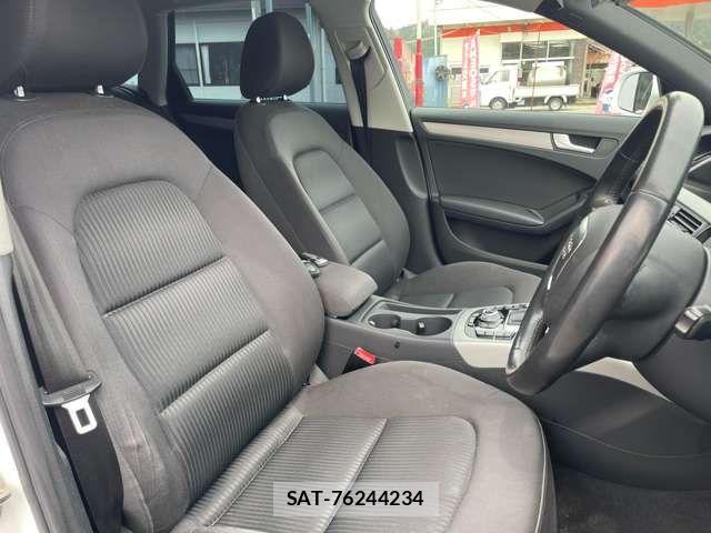 Audi A4 2011-11 8371447-14