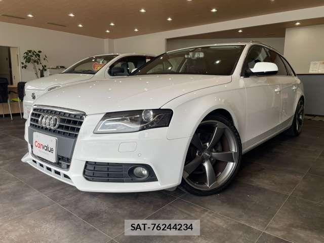 Audi A4 2011-11 8371447-3