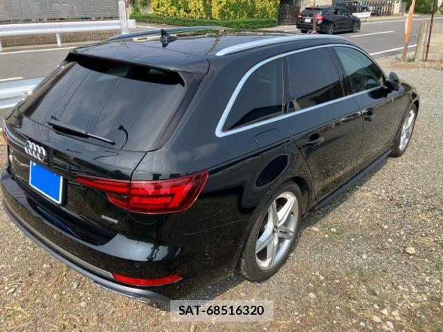 Audi A4 2019-09 8371446-3