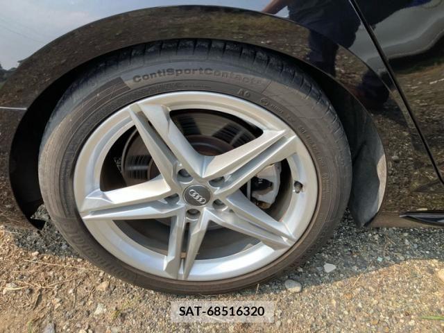 Audi A4 2019-09 8371446-7