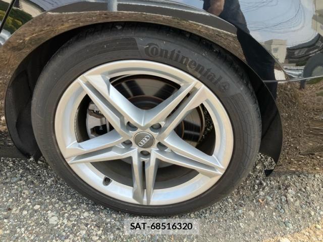 Audi A4 2019-09 8371446-8