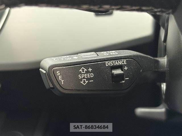 Audi A4 2023-05 8485040-6