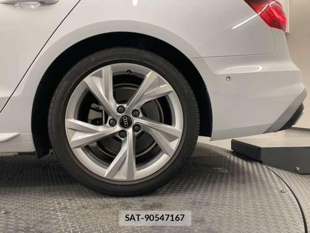 Audi A4 2022-09 8523611-11