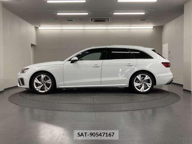 Audi A4 2022-09 8523611-4